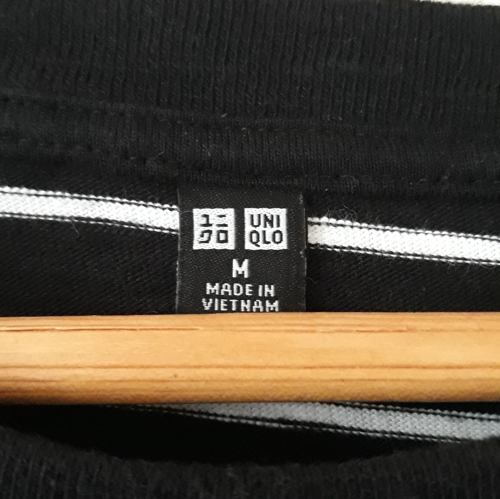🍾🍾Host pick🍾🍾UNIQLO short sleeve tunic - Picture 4 of 9
